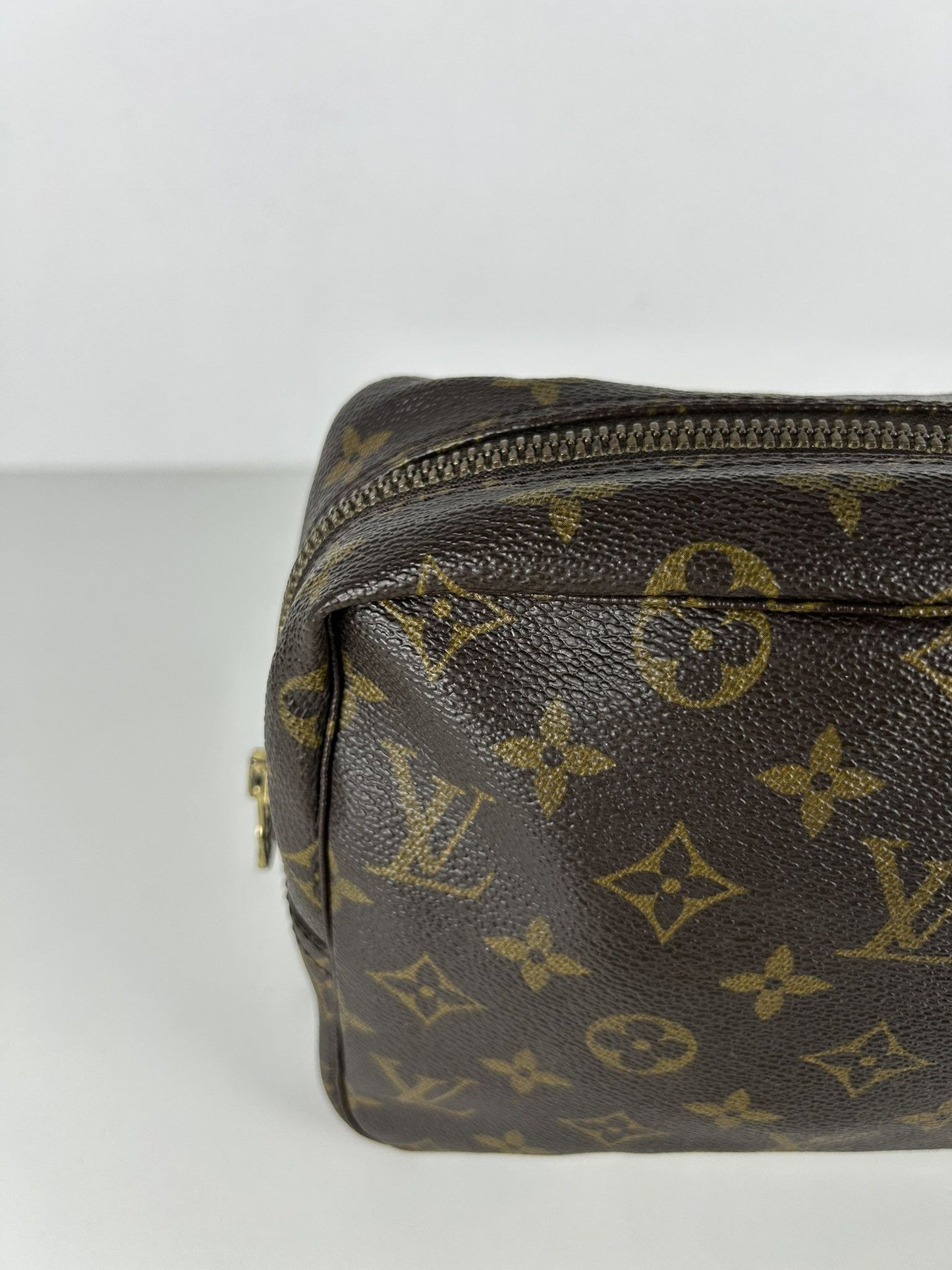 Vintage 80s Louis Vuitton monogram trousse 28 toiletry bag