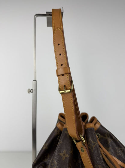 Vintage Louis Vuitton monogram Noe PM
