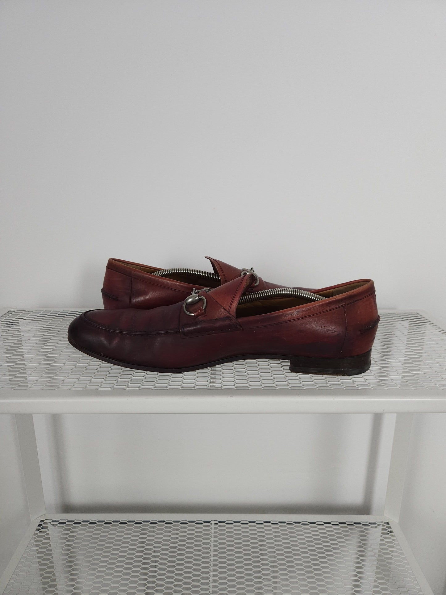 Gucci leather horsebit loafers in distressed red