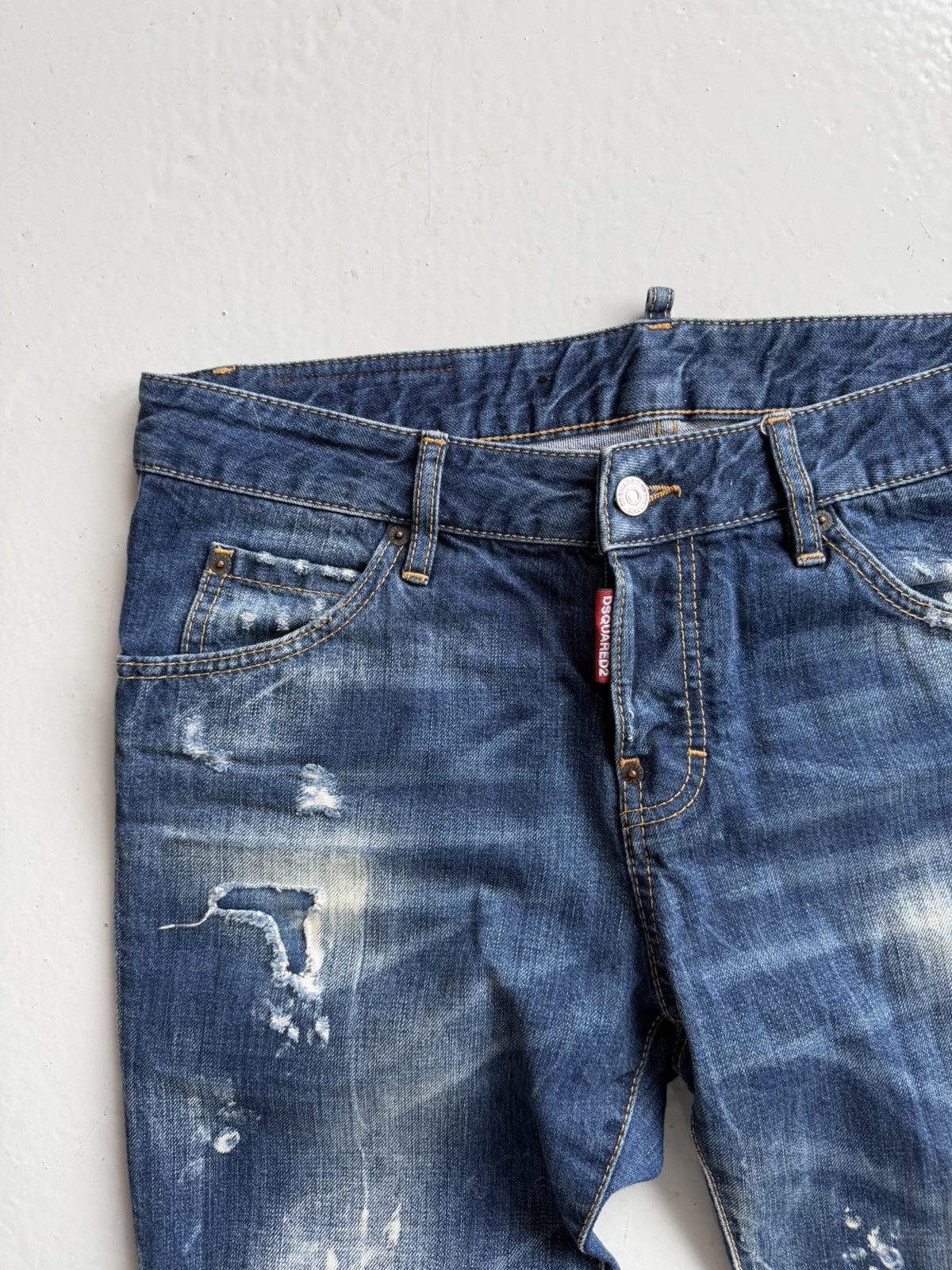 Dsquared2 distressed cool girl cropped jean