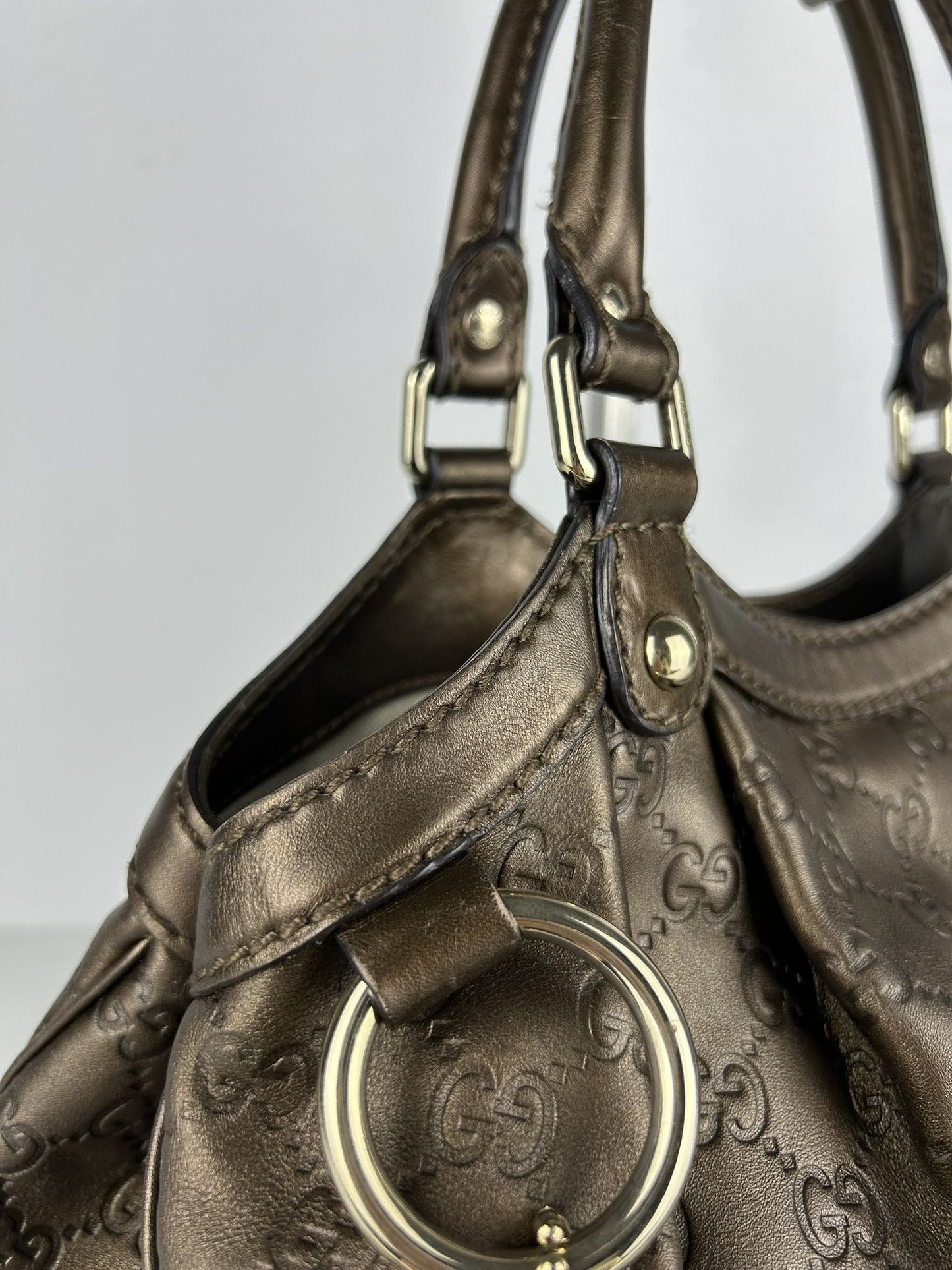 Gucci guccissima sukey medium size leather handbag