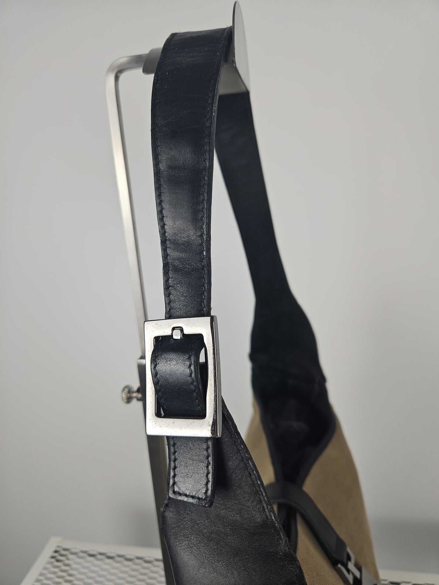 Vintage y2k Gucci Jackie canvas and leather hobo handbag