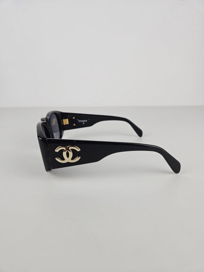 Vintage 90s Chanel 0004 10 oversized CC logo sunglasses