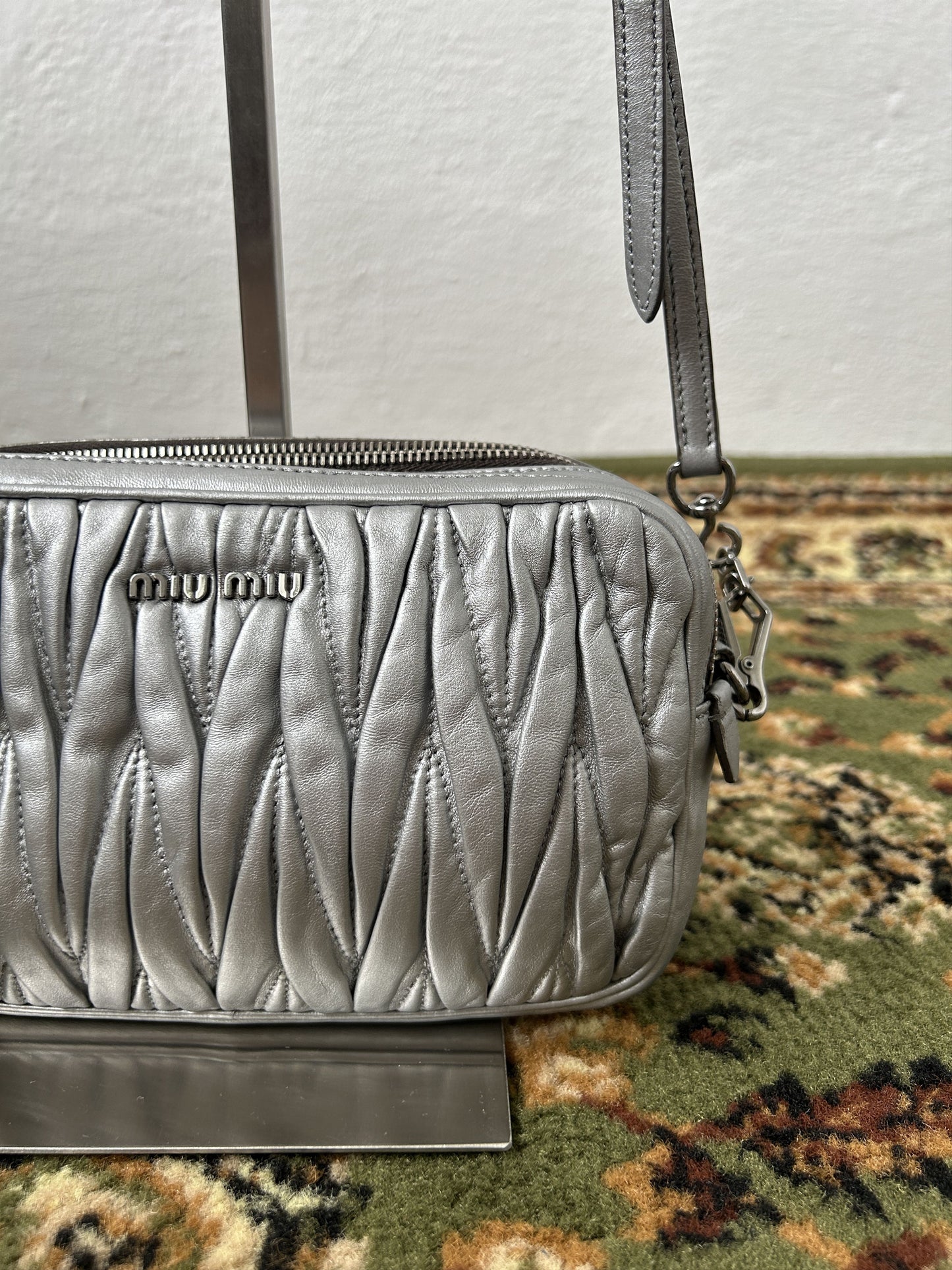 Miu miu matelasse pleated leather silver small crossbody bag