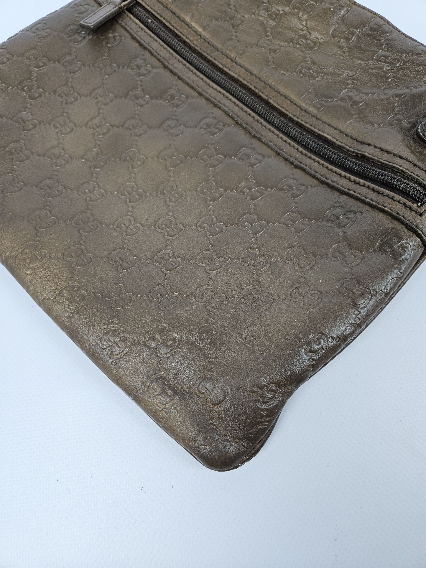 Gucci guccissima gg calf leather shoulder crossbody bag
