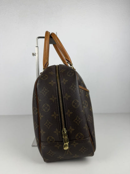 Vintage Louis Vuitton monogram deauville handbag