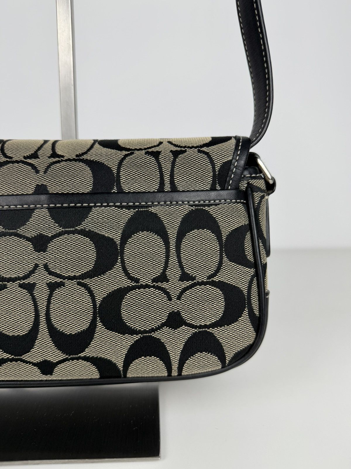Coach signature leather and canvas shoulder/ crossbody bag