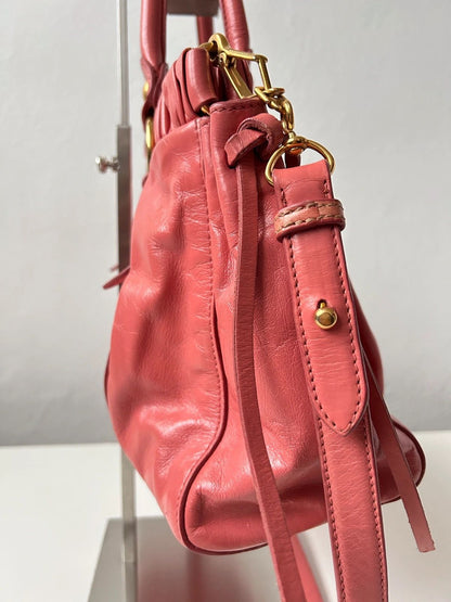 Miu miu vitello bauletto aperto handbag in coral pink
