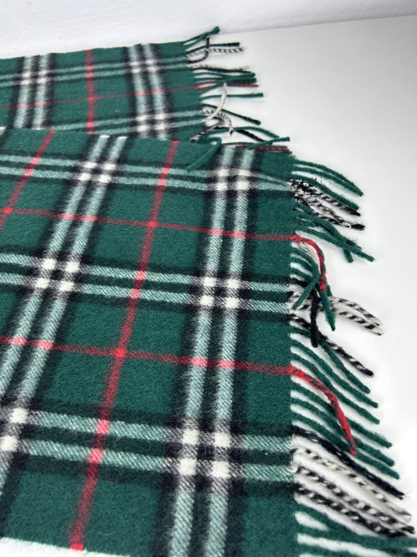 Vintage Burberry green nova check cashmere scarf