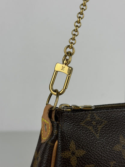 Louis Vuitton monogram pochette Eva