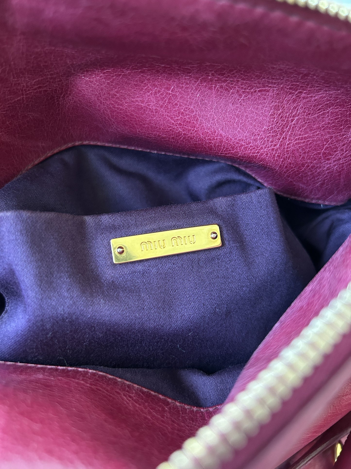 Vintage y2k miu miu vitello bow bag in pink