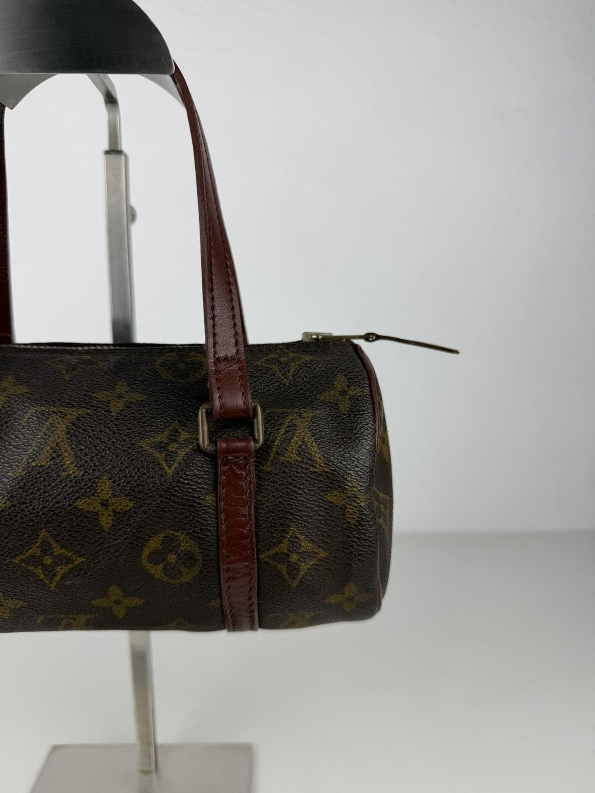 Vintage 70s Louis Vuitton monogram papillon 22