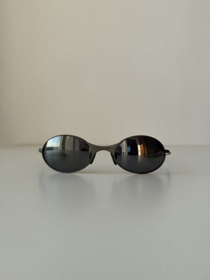 Vintage 90s Oakley wire 1 gen sunglasses