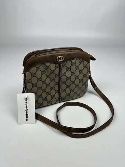 Vintage 80s Gucci GG monogram shoulder/ crossbody bag