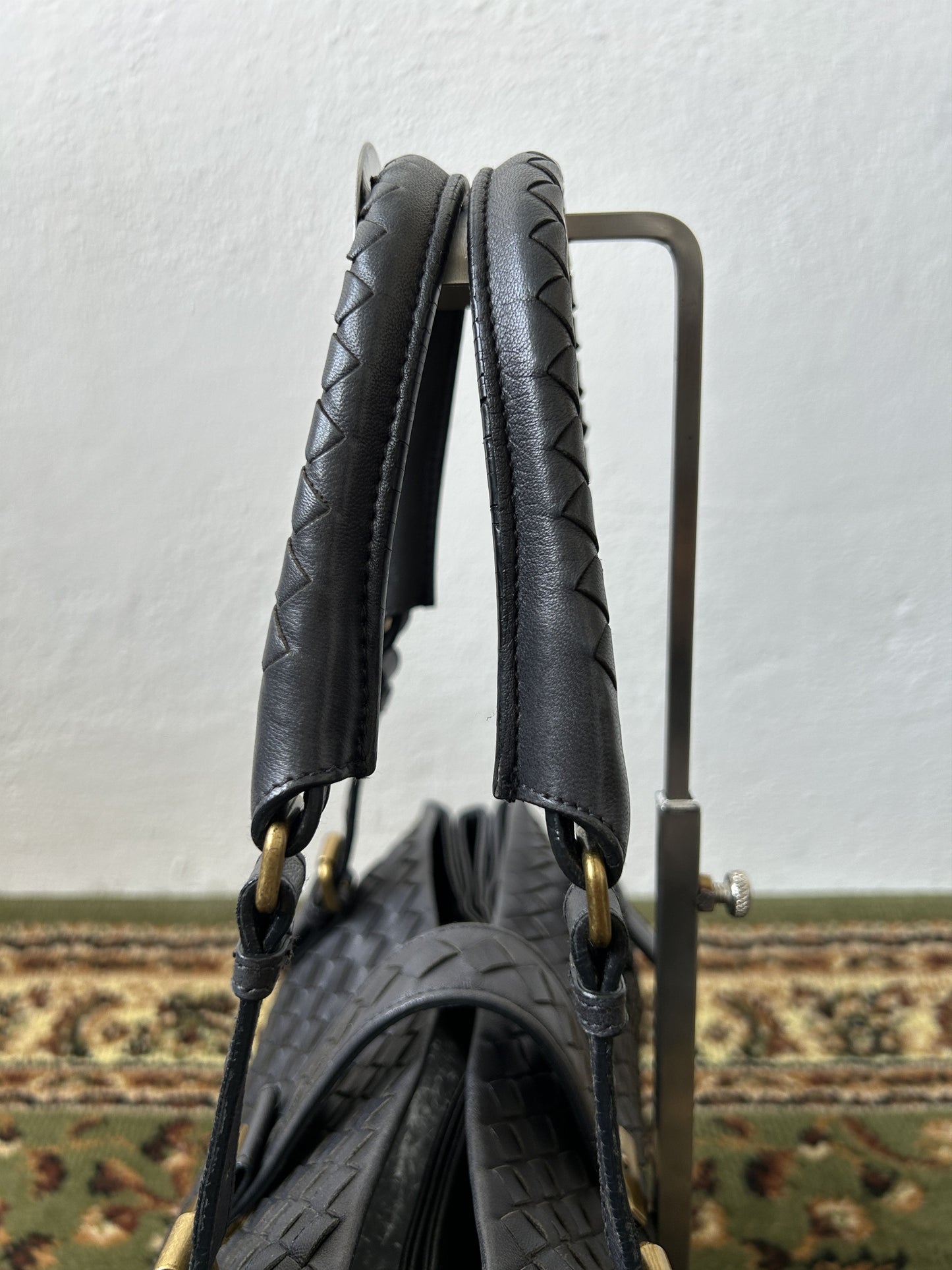 Bottega veneta intrecciato leather roma handbag