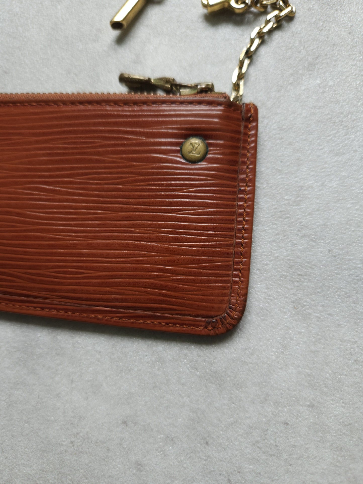 Vintage Louis Vuitton epi leather pochette cle
