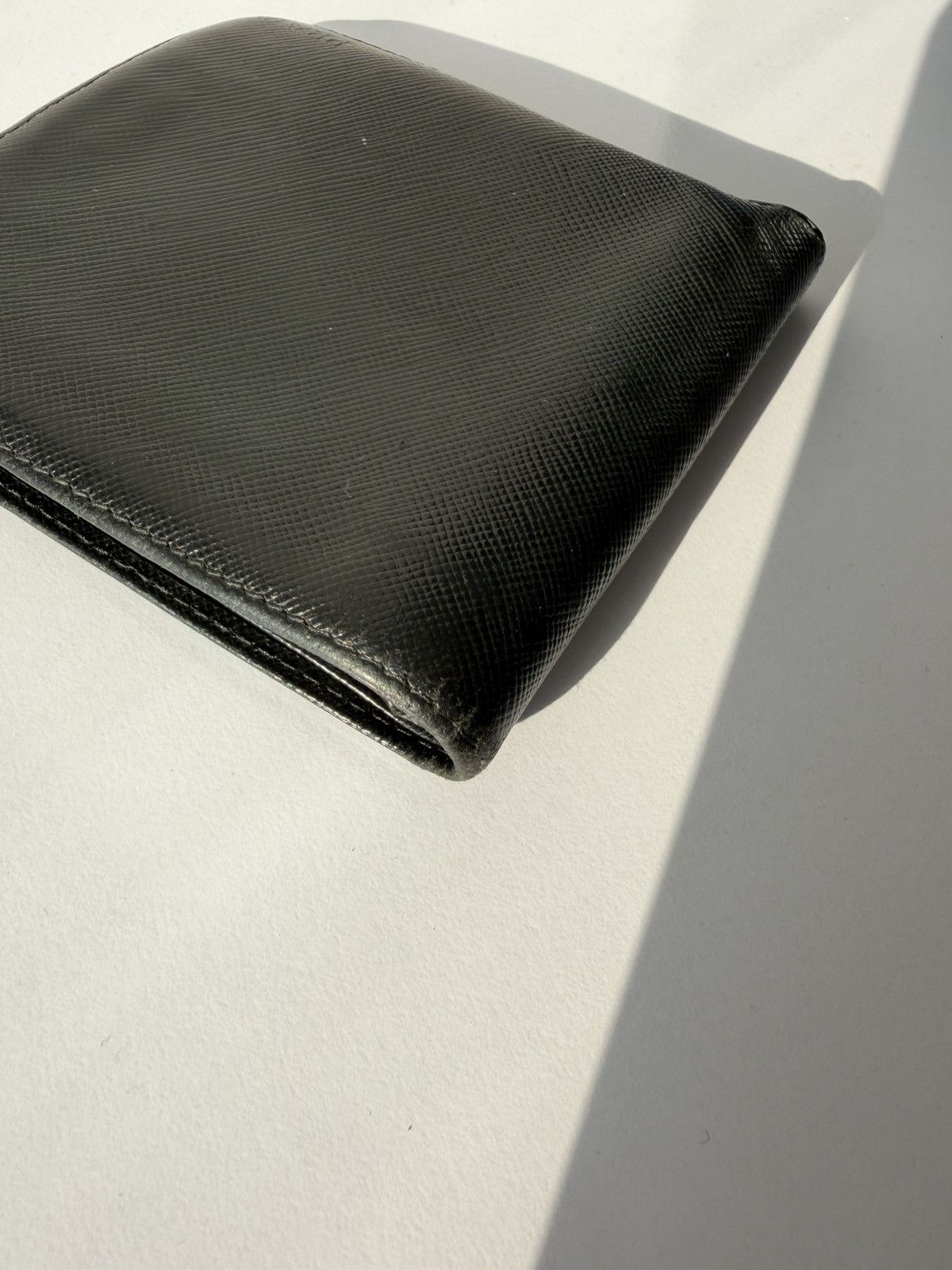 Prada saffiano leather bifold wallet