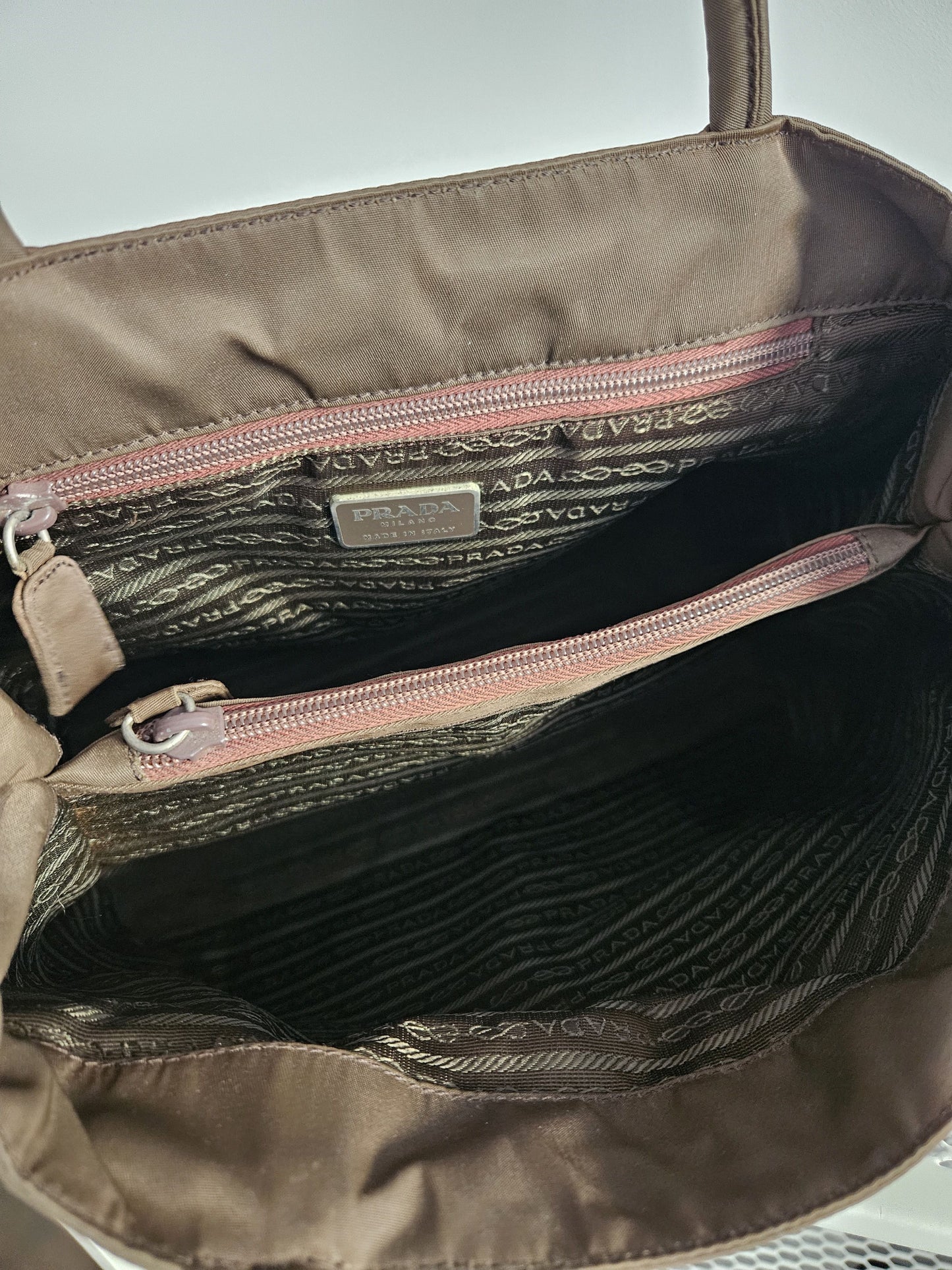 Vintage y2k prada tessuto city nylon triangle logo handbag