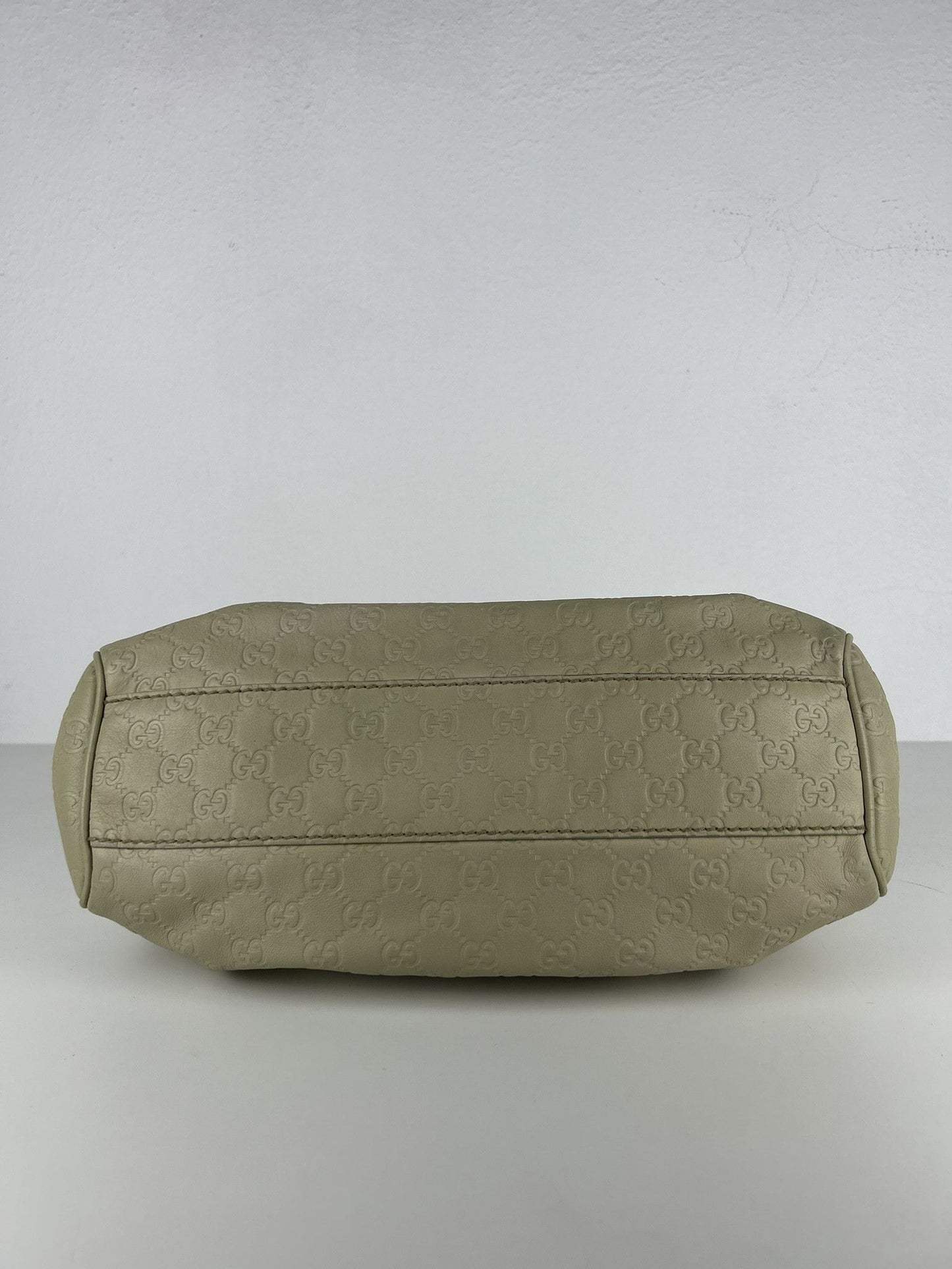 Gucci guccissima sukey medium size leather handbag
