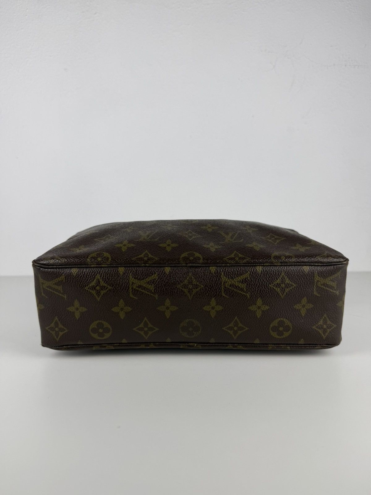 Vintage 80s Louis Vuitton monogram trousse 28 toiletry bag