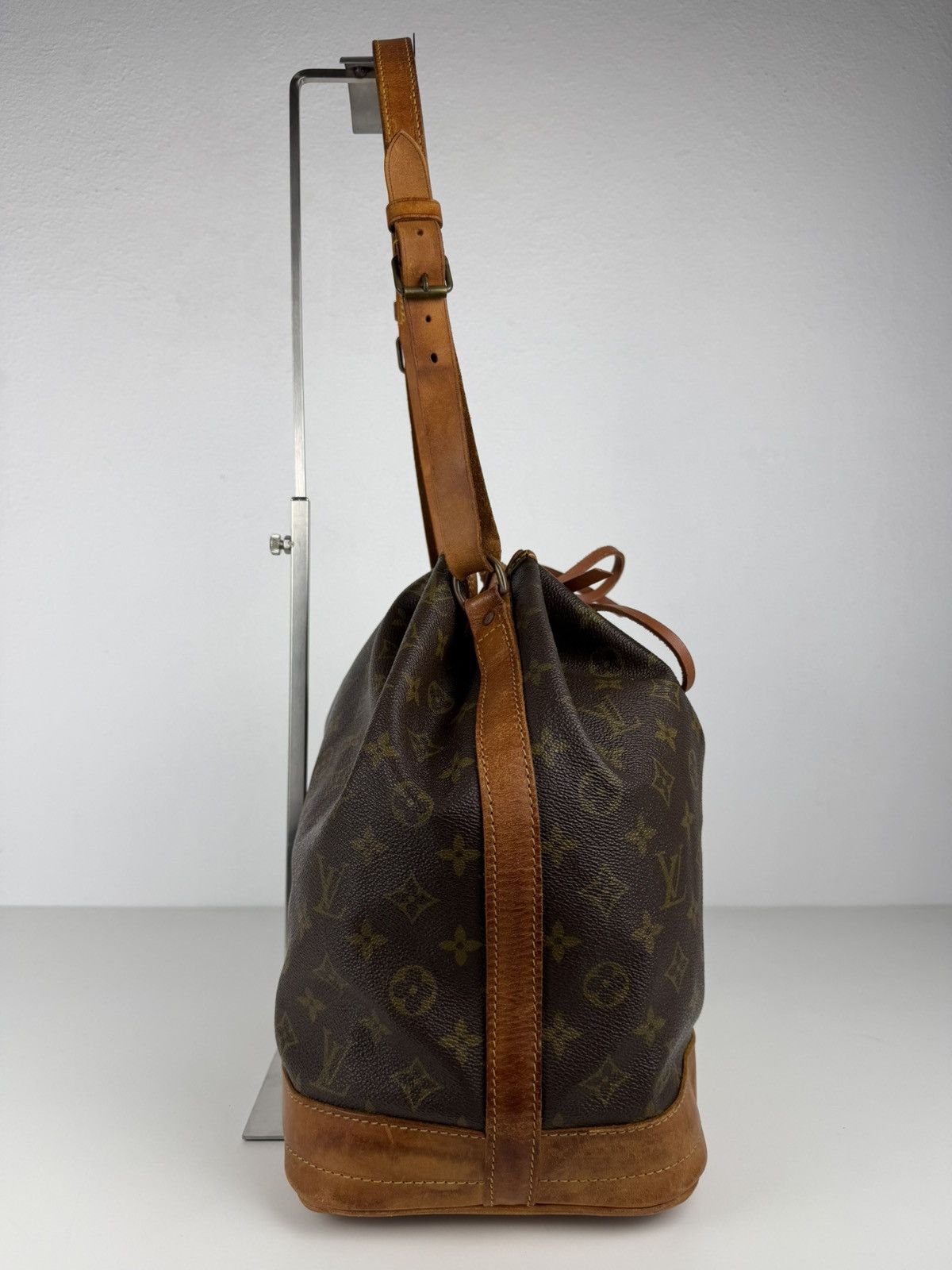 Vintage 80s Louis Vuitton monogram Noe GM