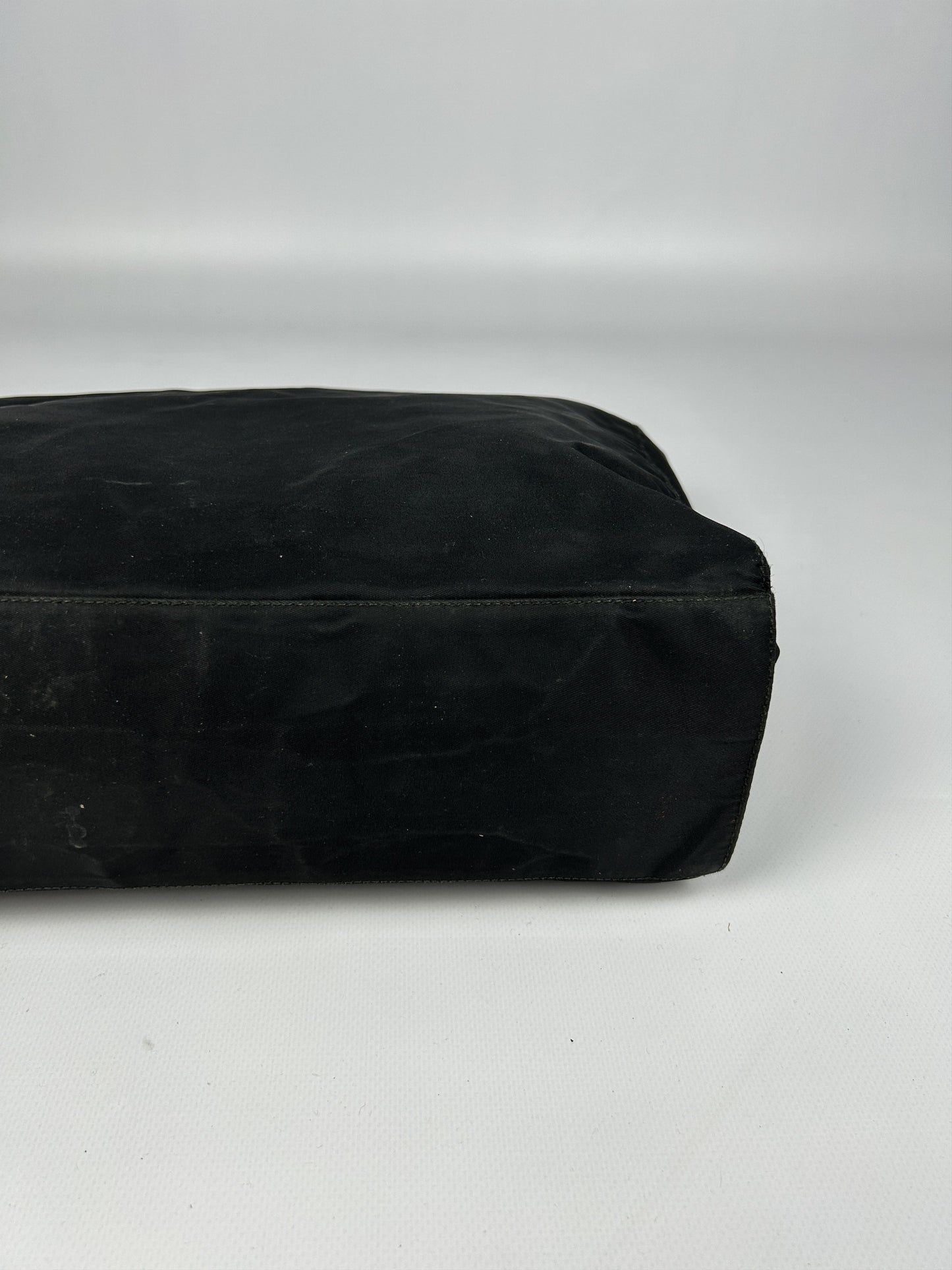 Vintage y2k prada nylon triangle logo plastic handle bag