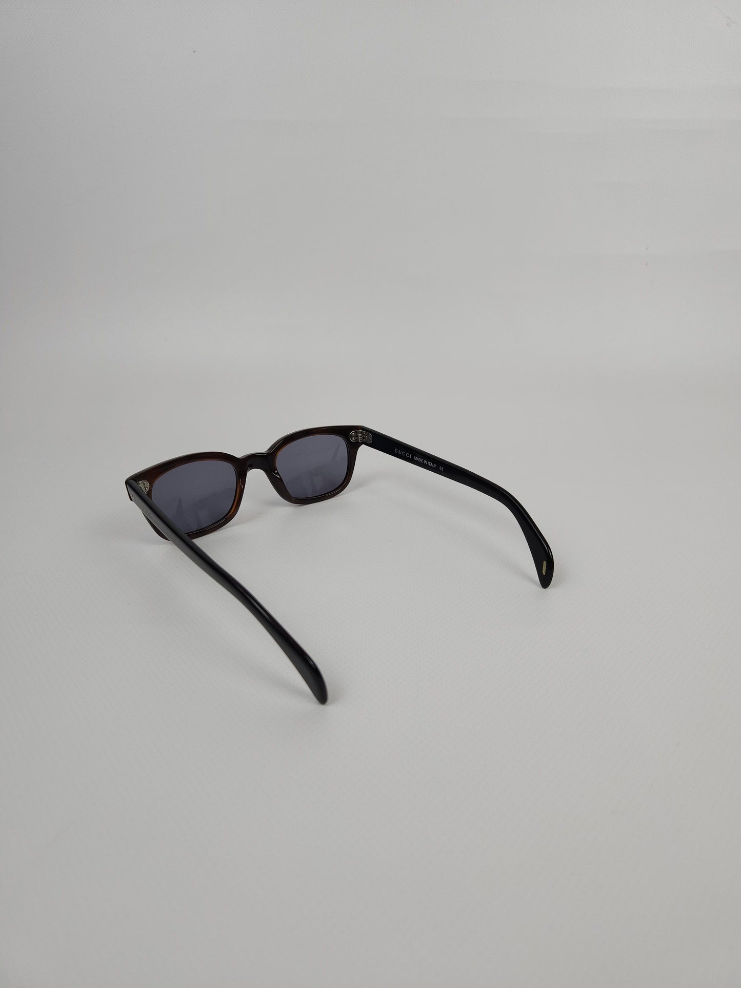 Gucci GG1135/S wayfarer type sunglasses