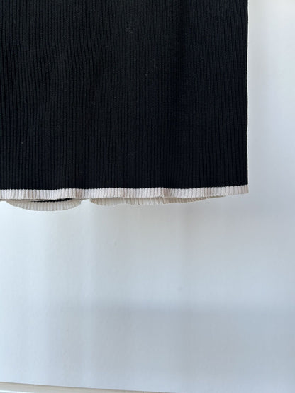 SS1995 Chanel double breasted button up tank top