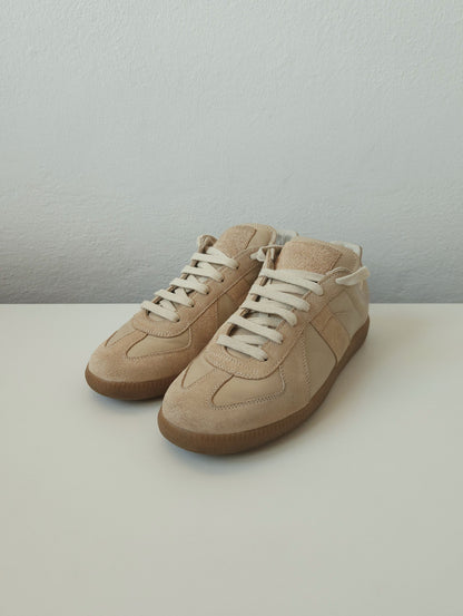Maison Margiela replica sneakers in dusty pink/ beige