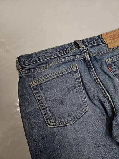 Vintage y2k levis 544 distressed flared denim