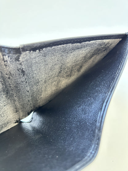 Louis vuitton bifold epi leather wallet