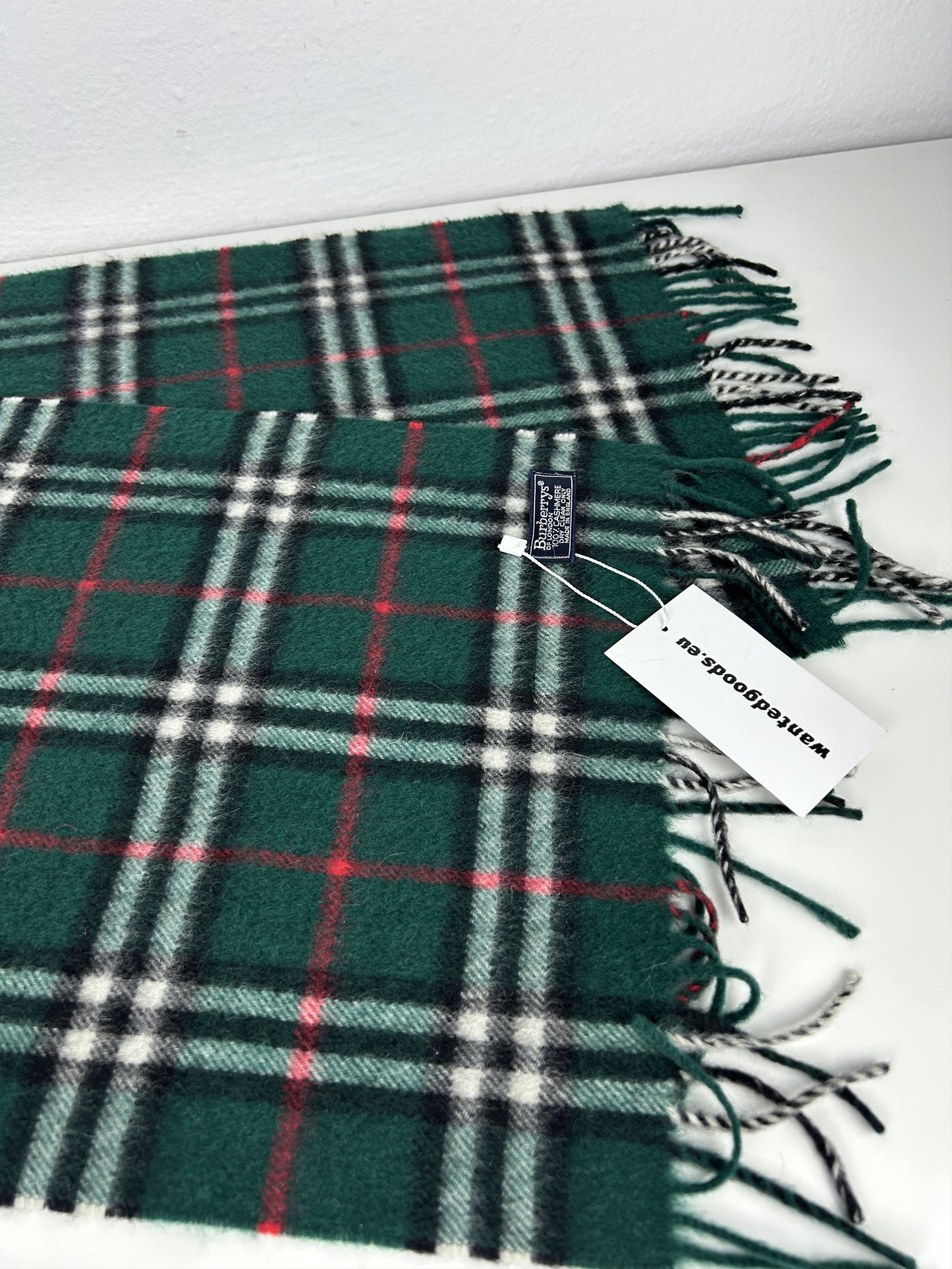 Vintage Burberry green nova check cashmere scarf