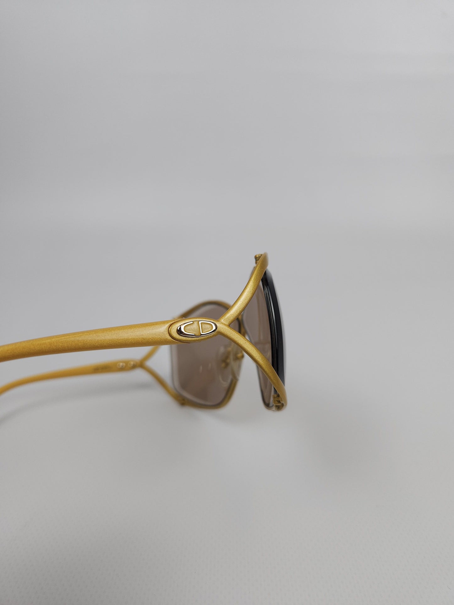 Vintage 80s Dior 2056 40 butterfly sunglasses