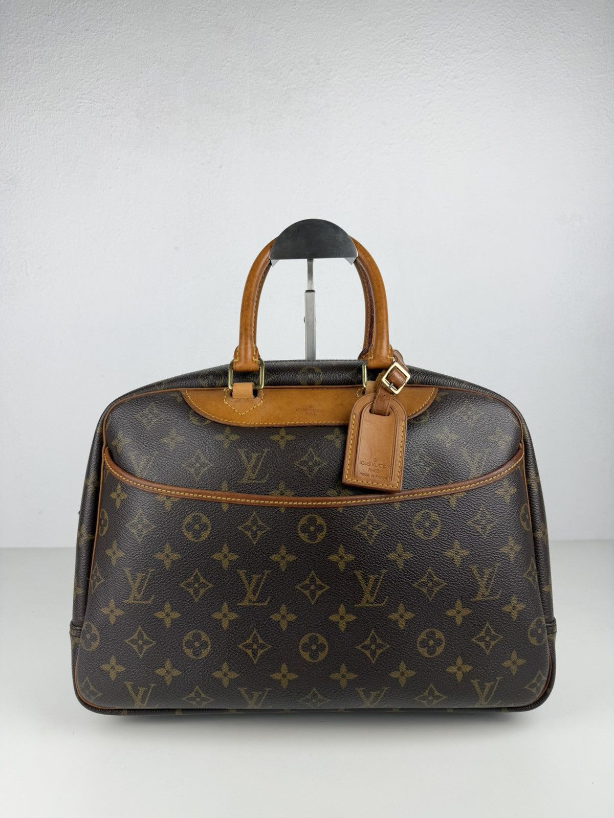 Vintage Louis Vuitton monogram deauville handbag
