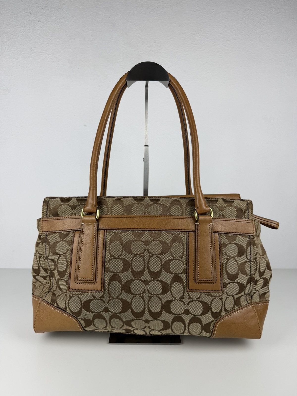 Coach signature turnlock Hamptons tote bag