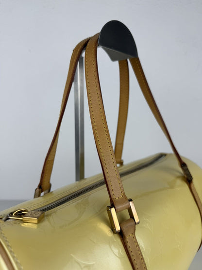 Louis Vuitton vernis monogram bedford handbag in buttery