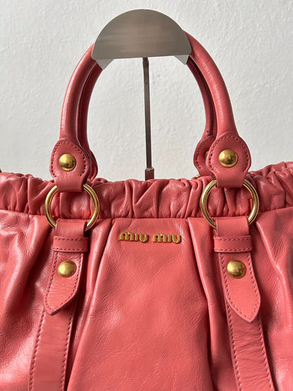 Miu miu vitello bauletto aperto handbag in coral pink