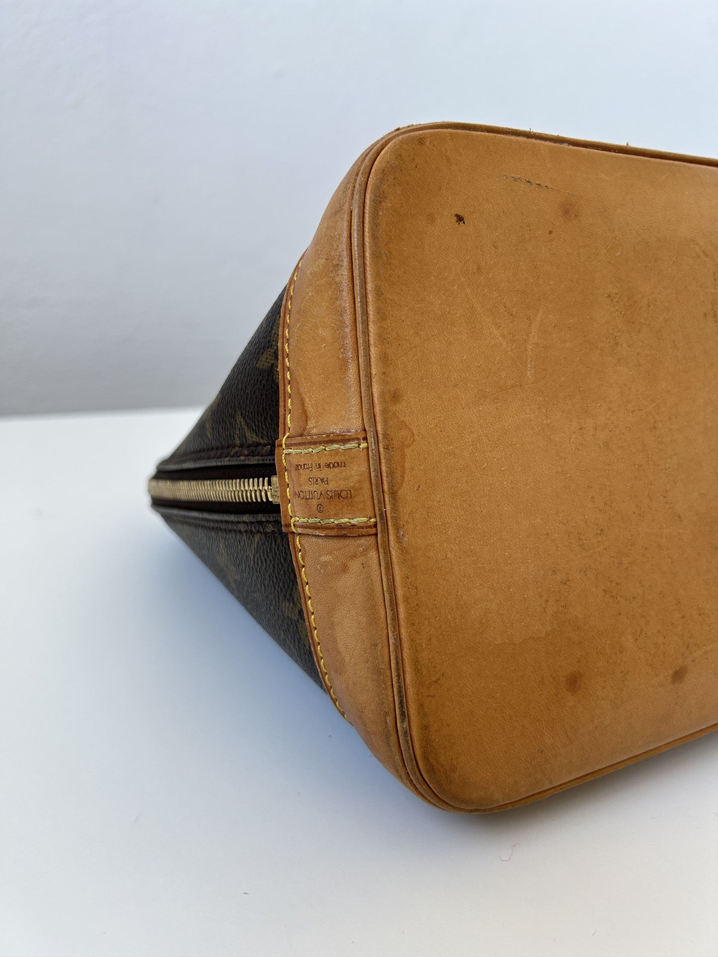 Vintage Louis Vuitton Alma monogram handbag