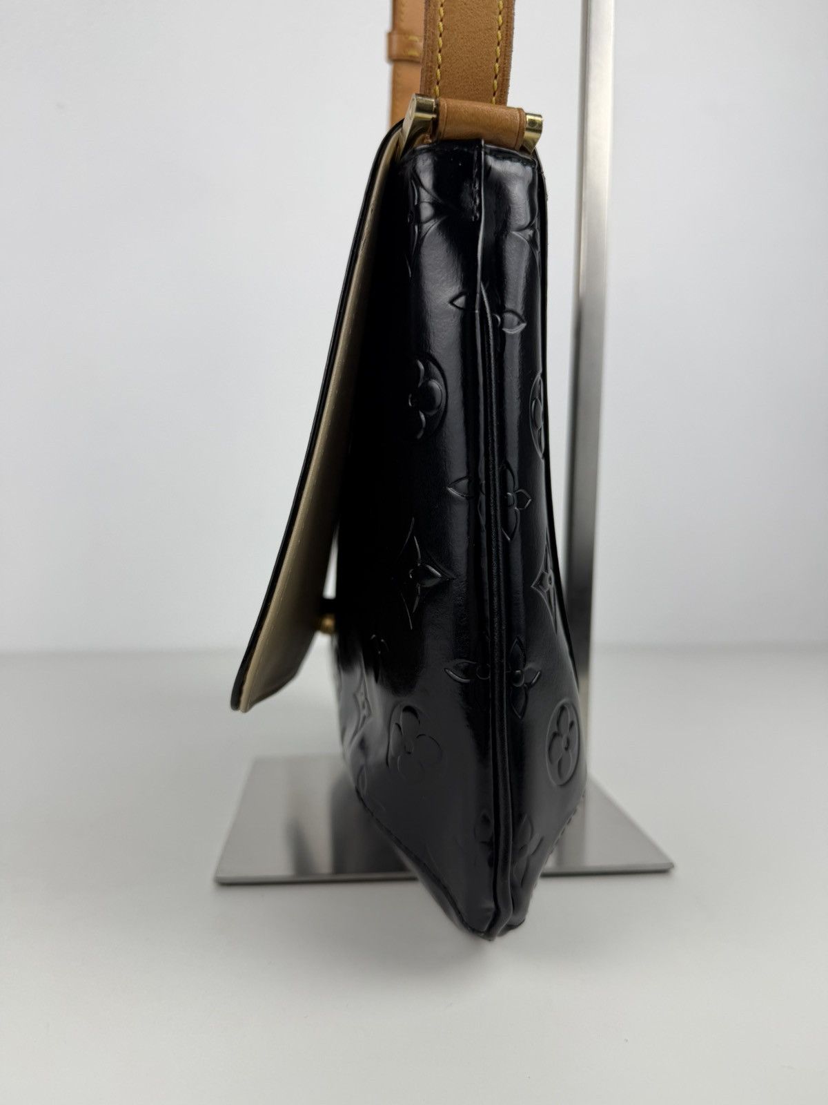 Louis Vuitton vernis monogram thompson shoulder bag