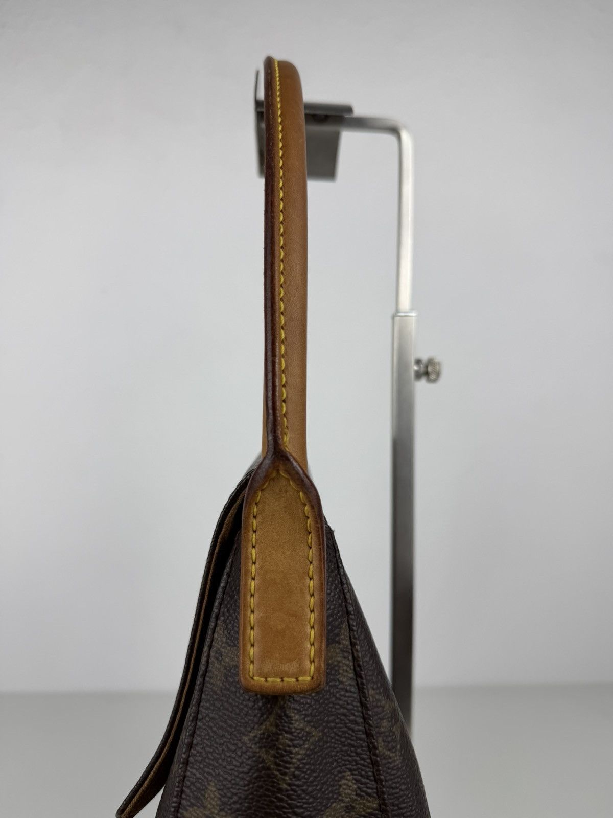Louis Vuitton monogram Looping PM