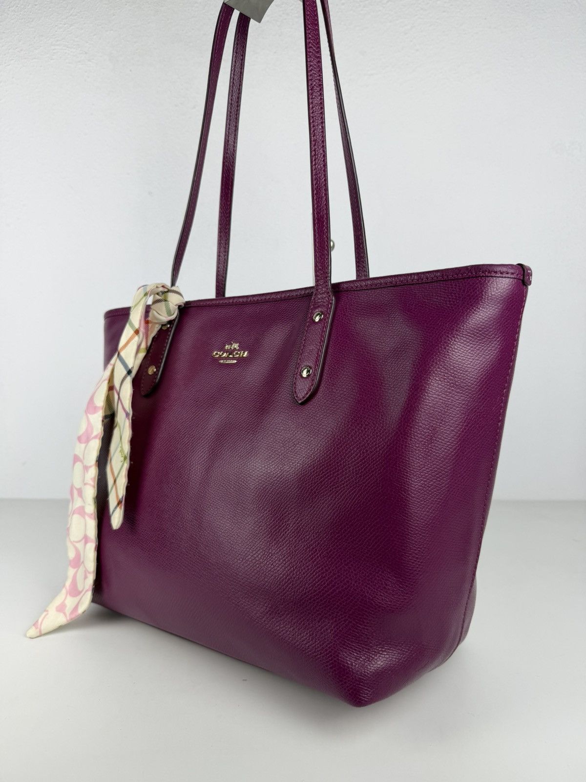 Coach crossgrain leather city tote fuchsia