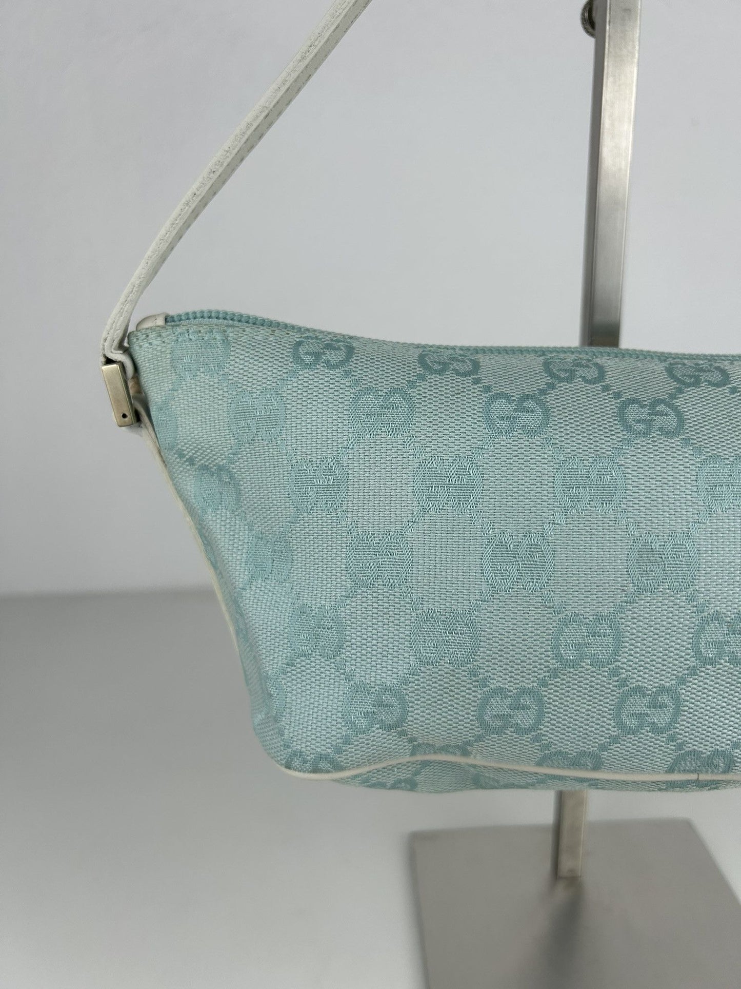 Vintage y2k Gucci monogram canvas boat bag pochette