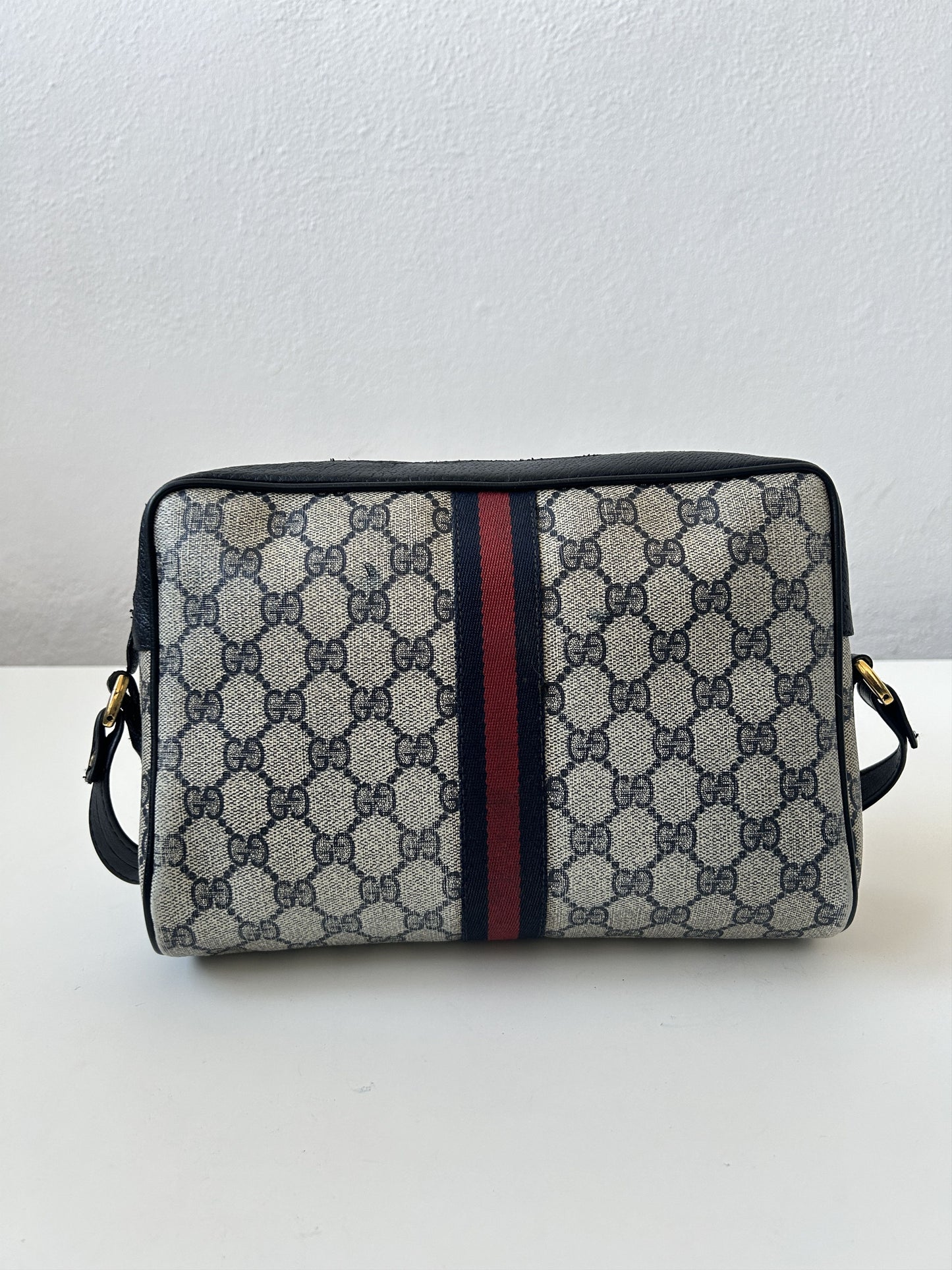 Vintage 80s gucci monogram messenger bag