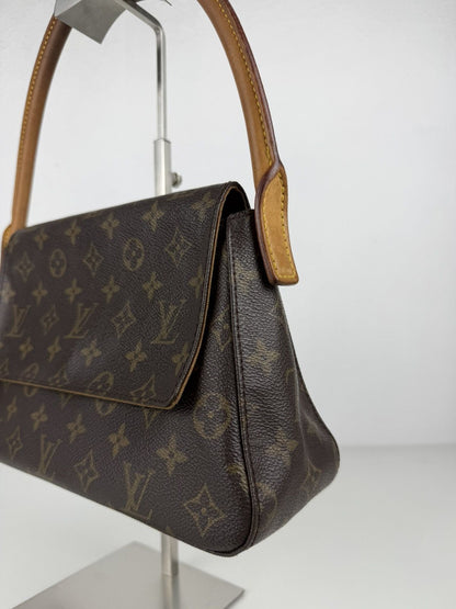 Louis Vuitton monogram Looping PM