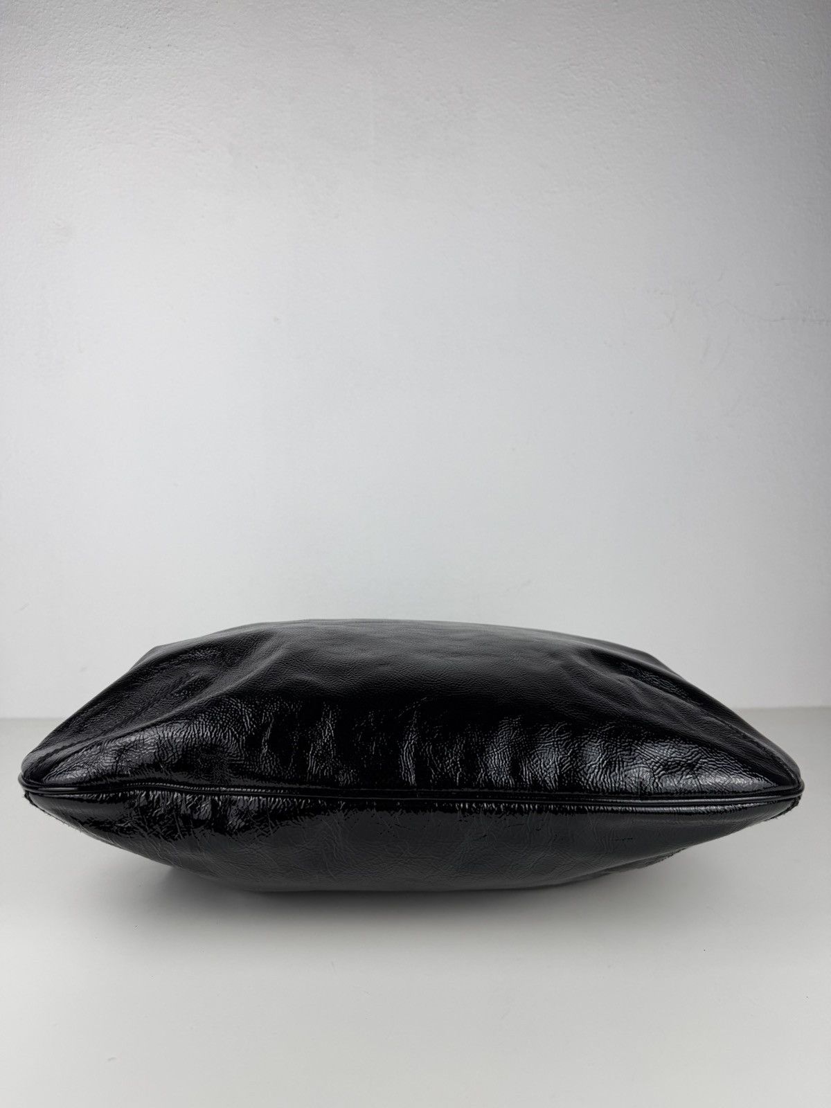 AW2007 Yves Saint Laurent Rive Gauche sac metropolis patent leather tote bag