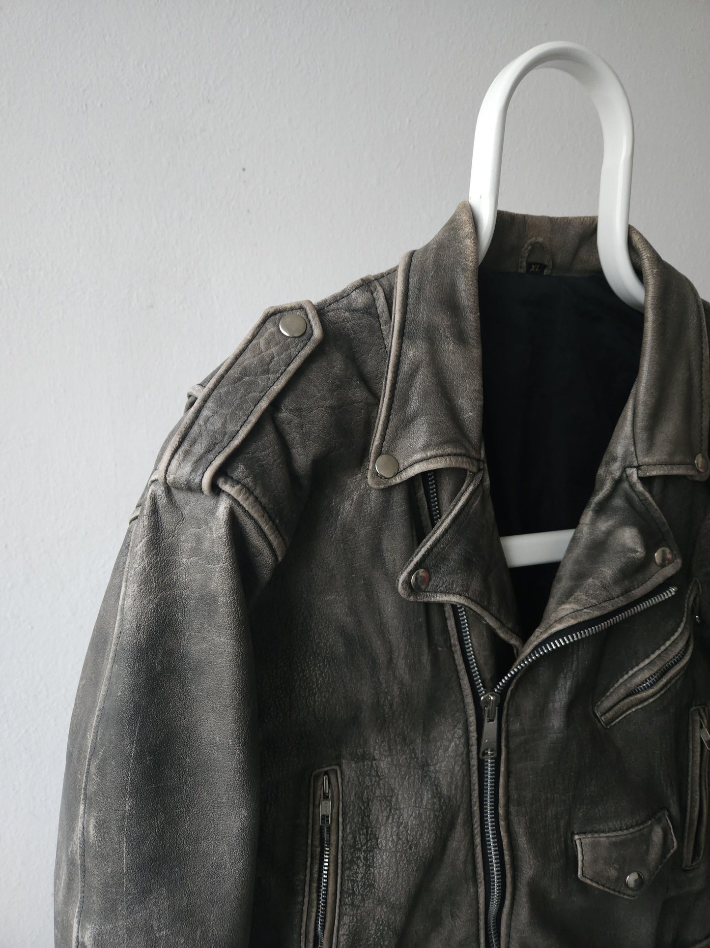 Vintage distressed ramones biker leather jacket