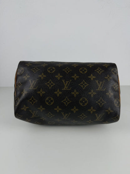 Vintage Louis Vuitton monogram speedy 25