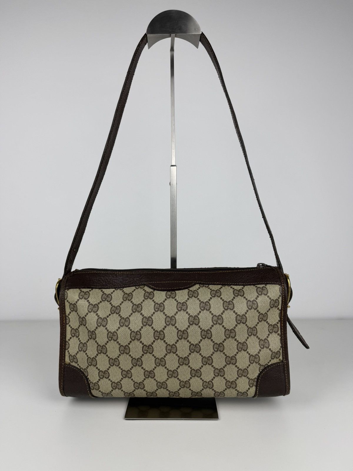 Vintage 70s Gucci monogram shoulder bag