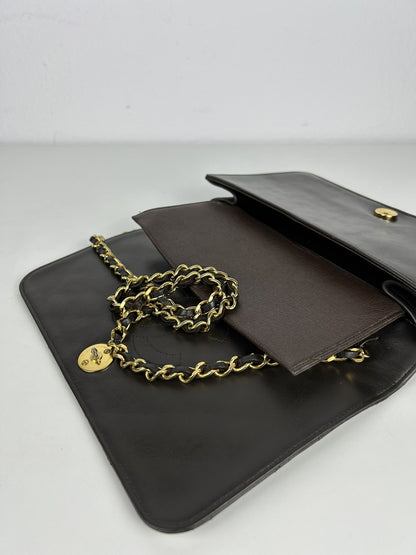 Vintage Chanel timeless/ classique in matelasse quilted lambskin