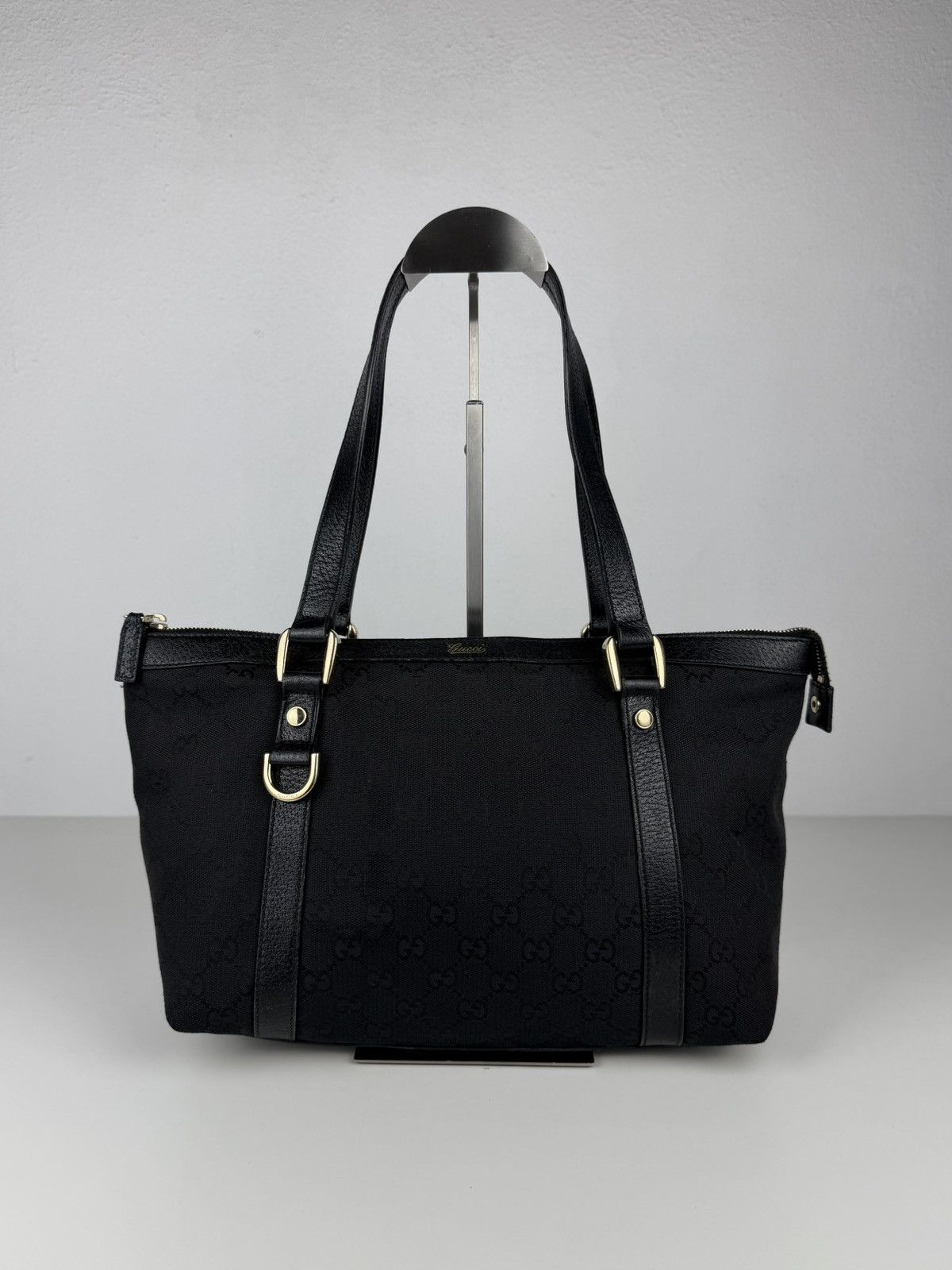 Gucci abbey GG monogram canvas tote